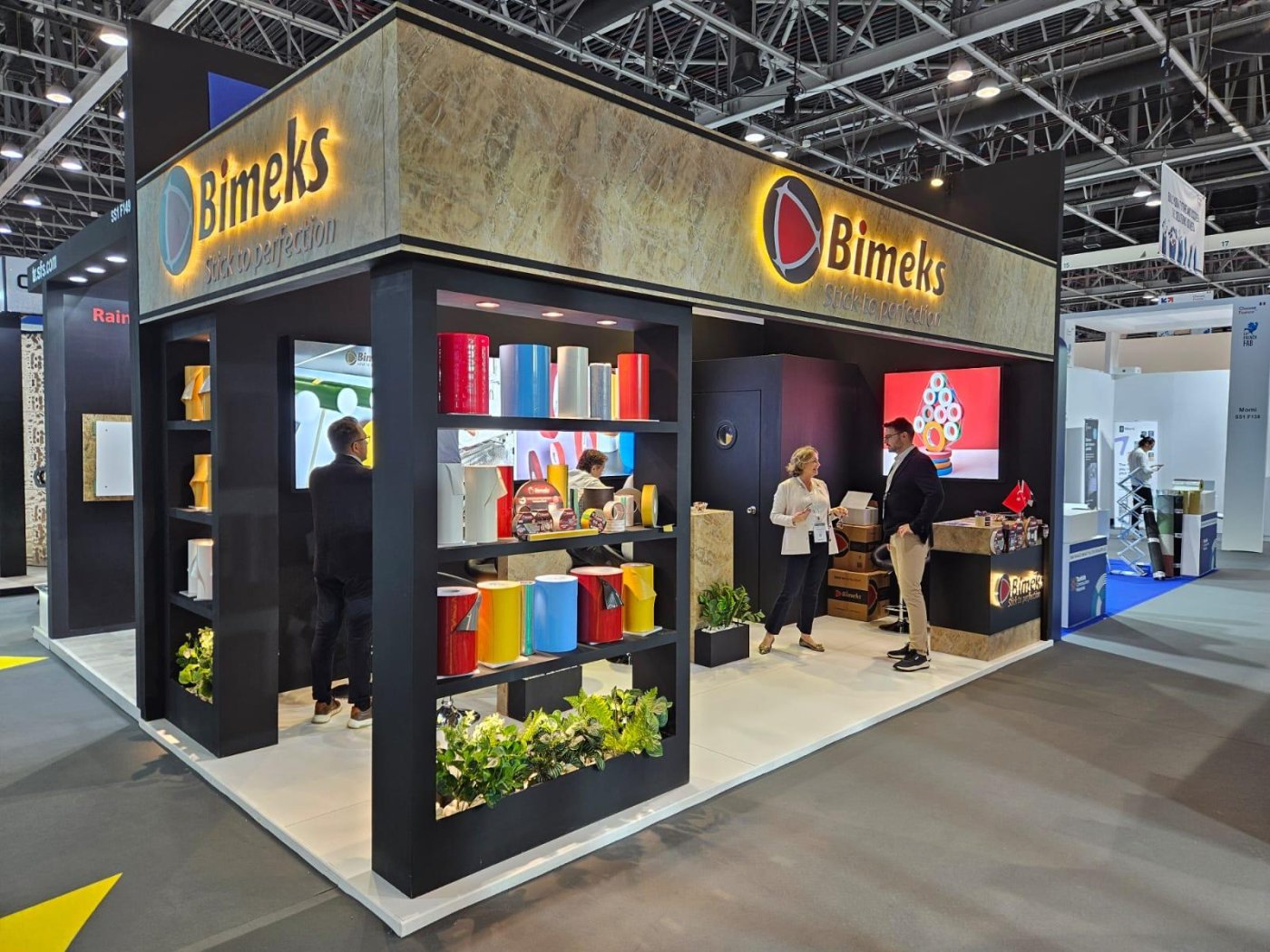 DUBAI BIG 5 GLOBAL 23